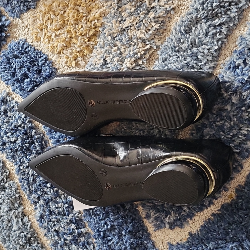 Shoes - Picture 7 of 13